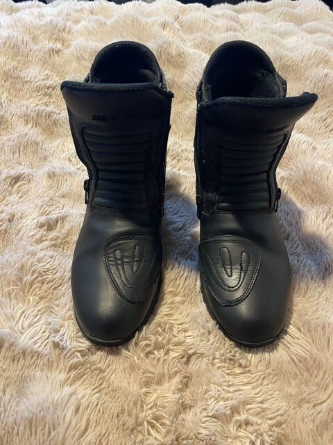 bottes moto noire 55 Bobigny (93)