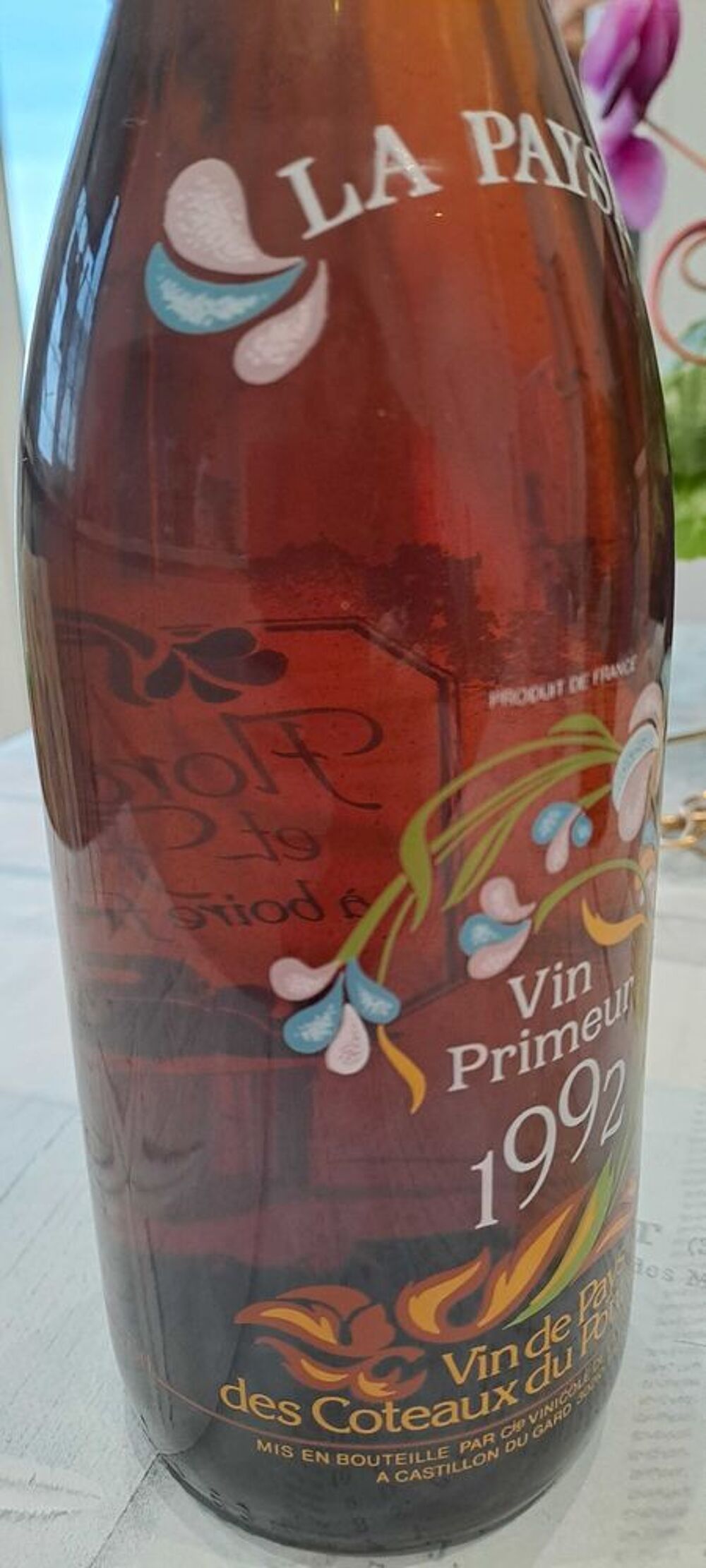bouteille d&eacute;cor&eacute;e 