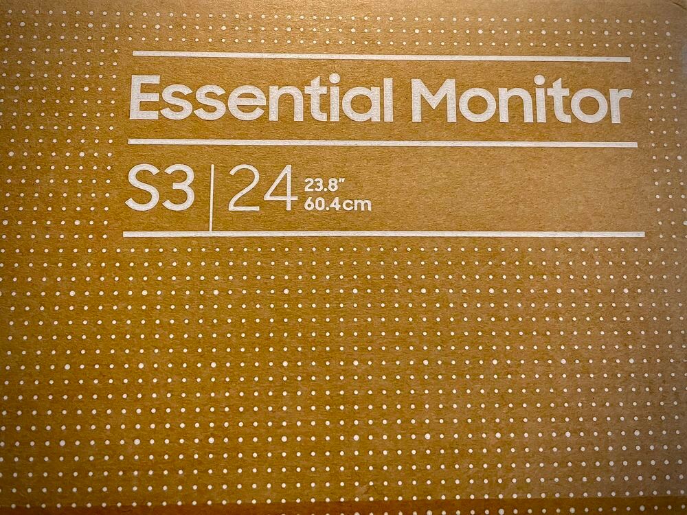 &Eacute;cran PC Samsung 24" - Comme Neuf - &Agrave; R&eacute;cup&eacute;rer Aujourd'hui Matériel informatique