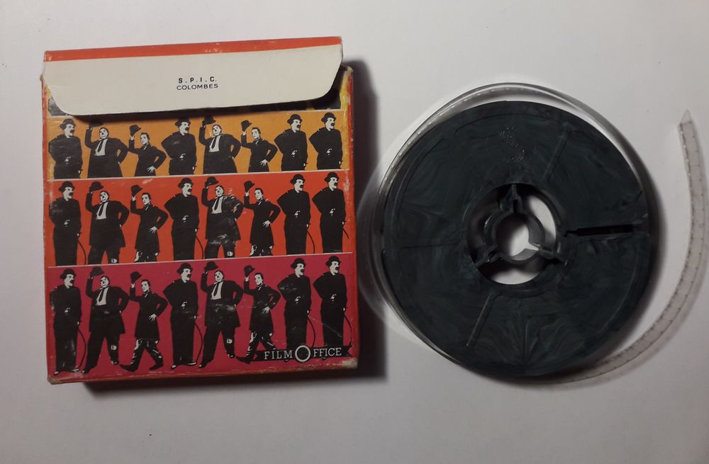 Film Super 8 : Charlot sauveteur Photos/Video/TV