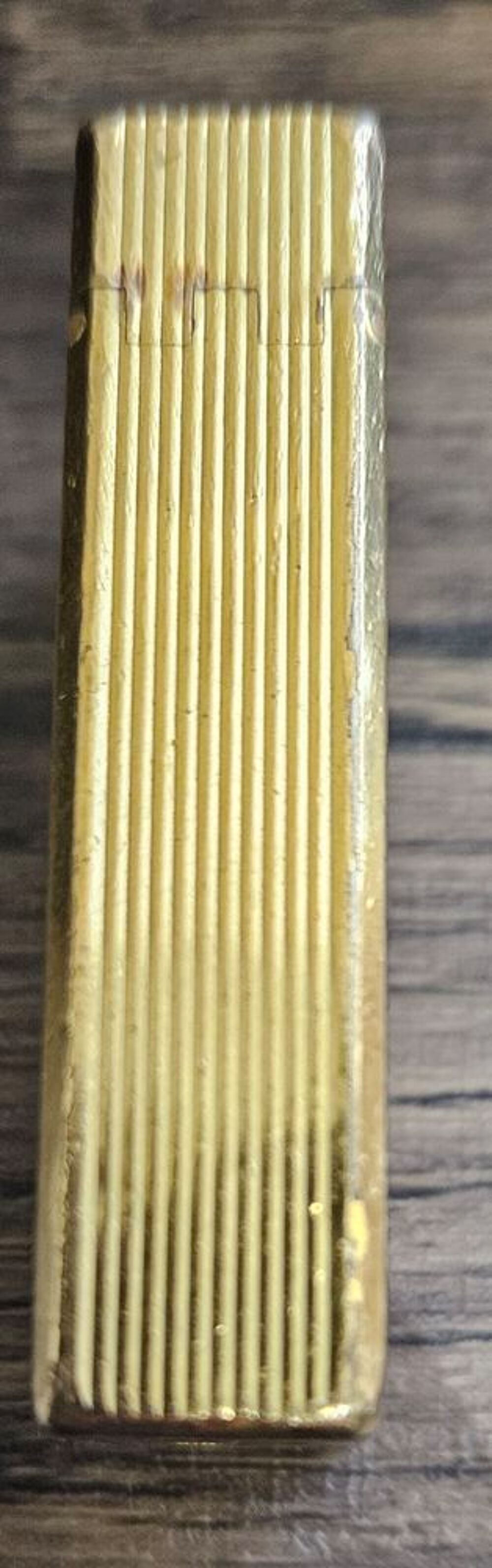 Briquet DUPONT Homme OR et LAQUE Noire 