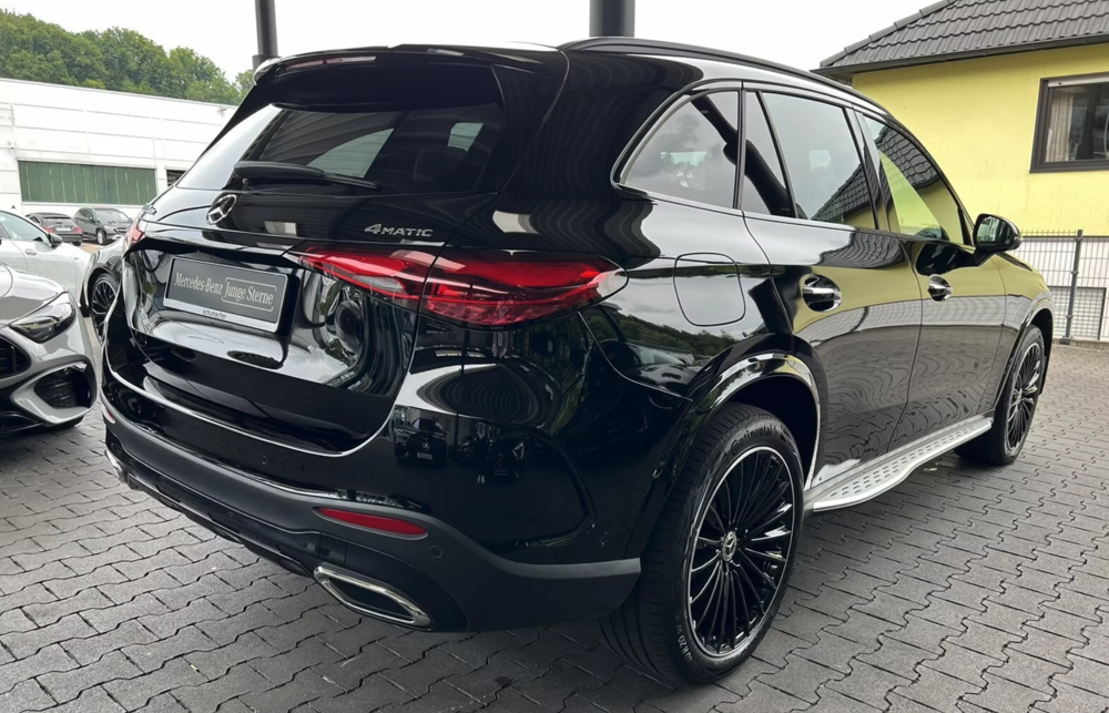 Classe GLC GLC 300 de 9G-Tronic 4Matic AMG Line (11 CV) 2024 occasion 59000 Lille