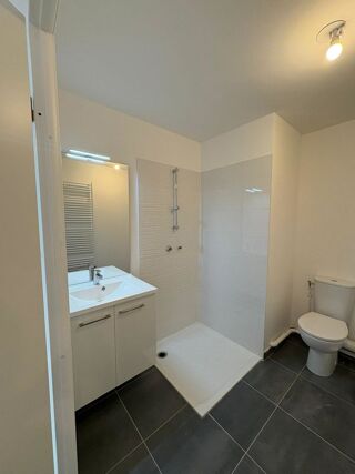  Appartement � louer 3 pi�ces 60 m� Villeneuve-saint-georges