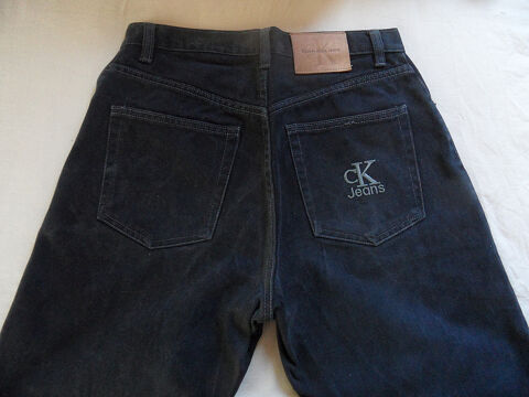 Jeans noir Calvin Klein 40 Bras (83)