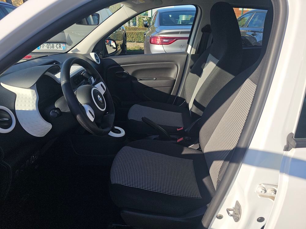 Twingo III Achat Int&eacute;gral - 21 Life 2022 occasion 77515 Faremoutiers