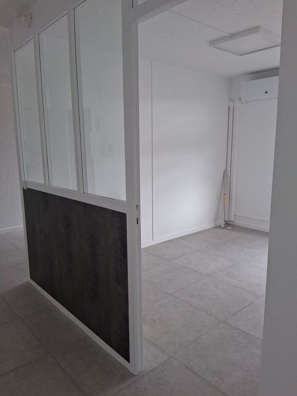 Location Autre LOCAL/BUREAUX Antibes