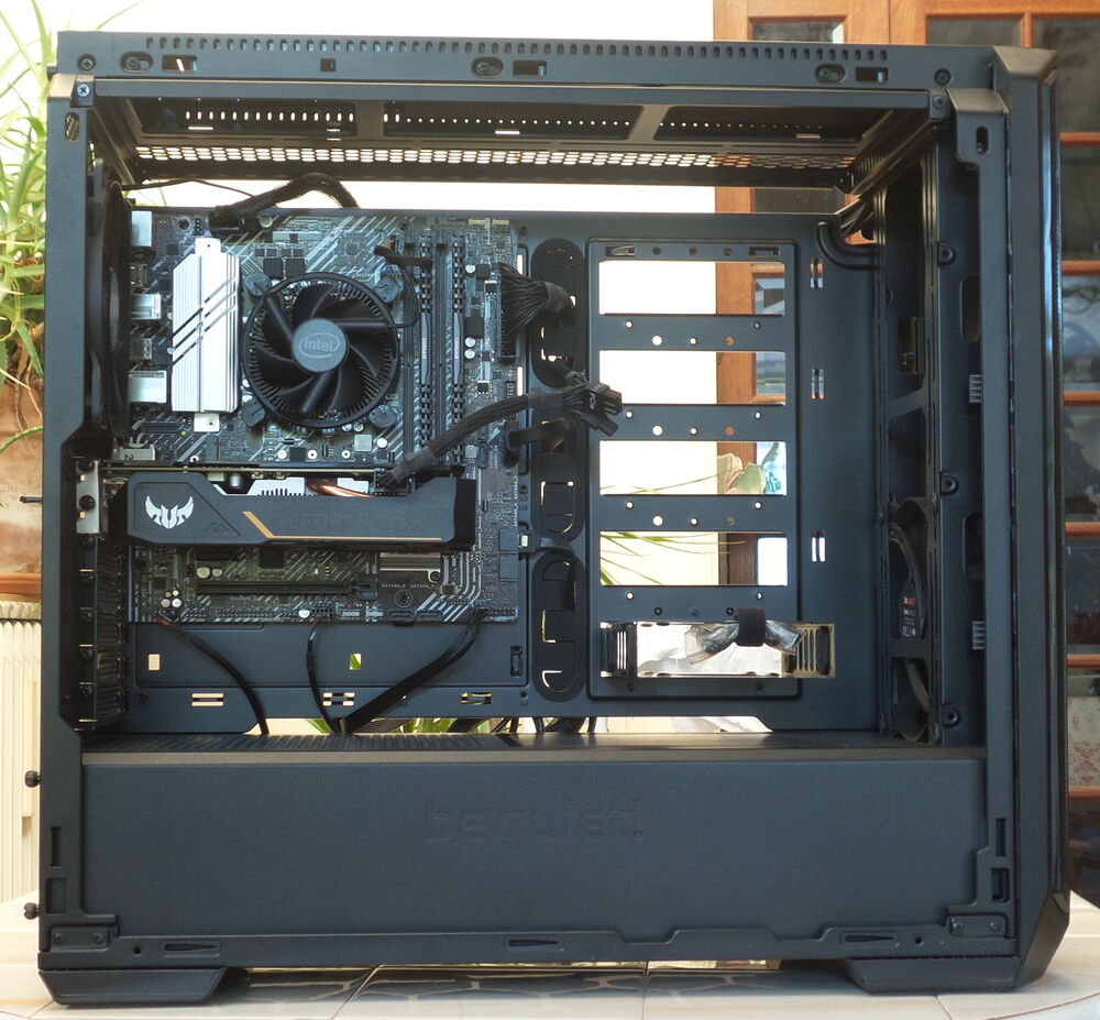 PC en tr&egrave;s bon &eacute;tat (tour gamer de base notamment) Matériel informatique