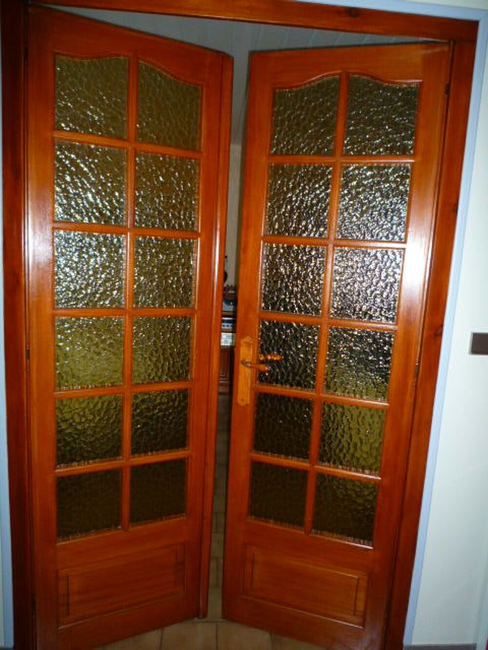 Porte vitr&eacute;e en bois double battant Bricolage