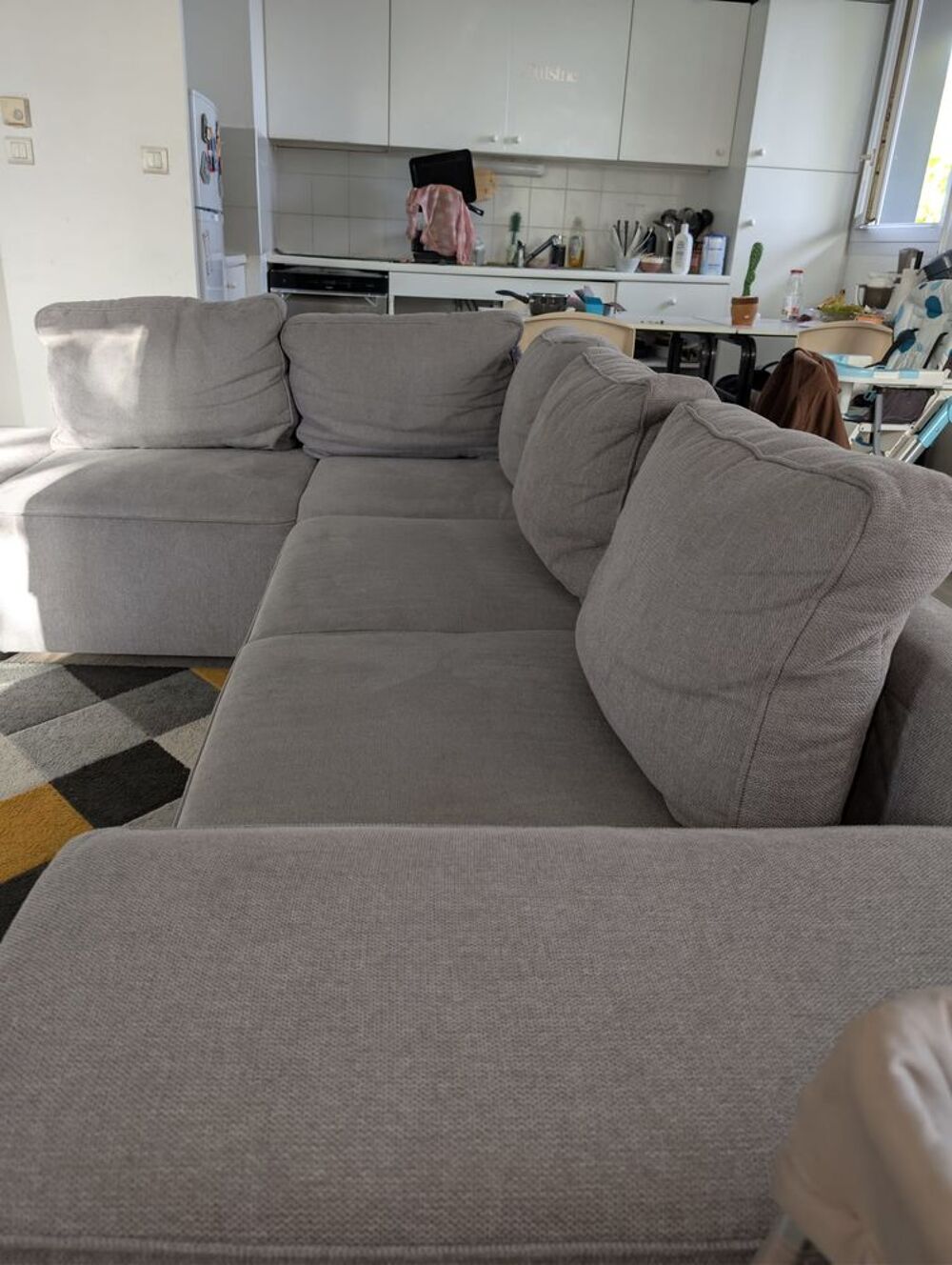 Grand canap&eacute; d'angle convertible gris - Coffre et 2 poufs Meubles