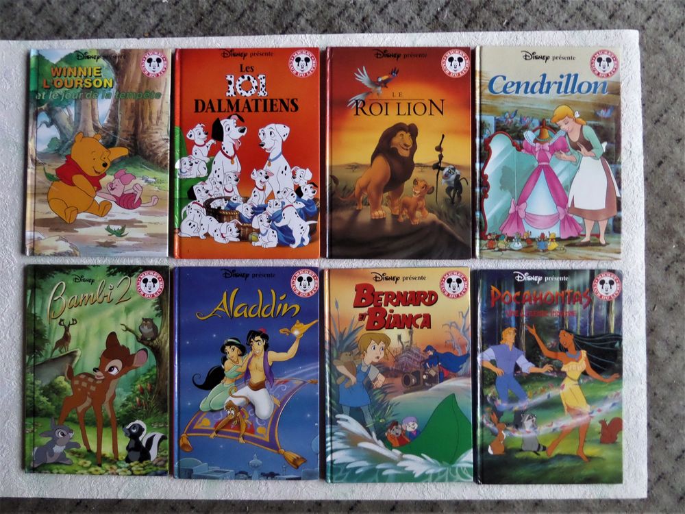 22 livres CLUB DU LIVRE MICKEY 