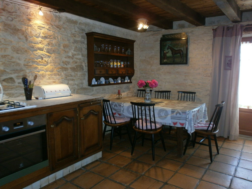   Charmant gîte 3 étoiles  entre Sarlat et Rocamadour Midi-Pyrénées, Dégagnac (46340)