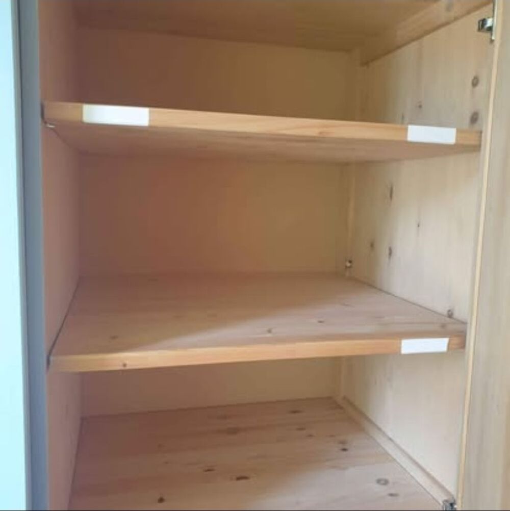 Armoire bois orange et bleu avec miroirs Meubles