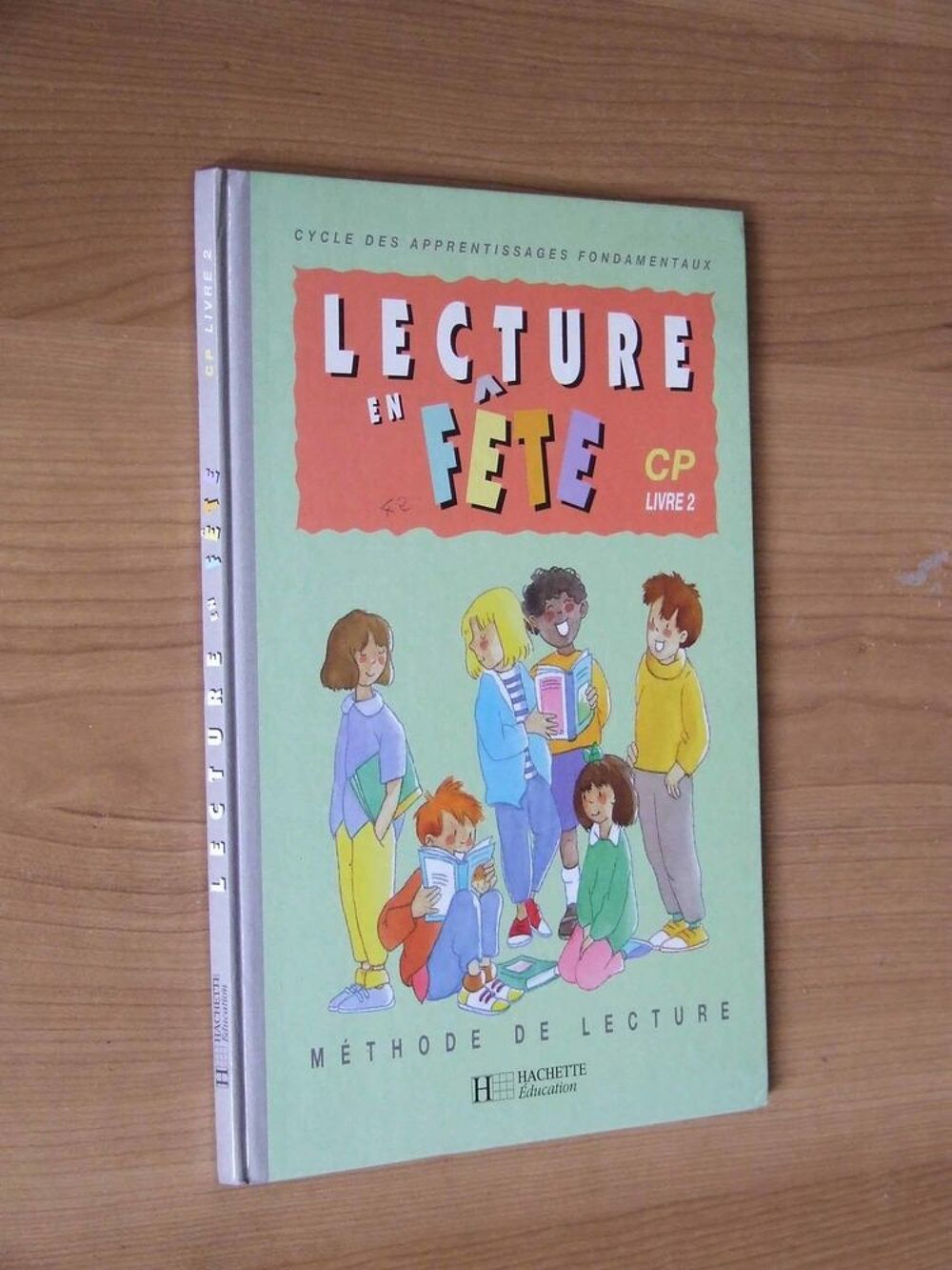 02 Cycle des apprentissages fondamentaux, LECTURE EN F&Ecirc;TE Livres et BD