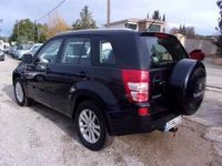 Grand Vitara 4X4 1,9 DDIS 129CV FAP 2008 occasion 13510 &Eacute;guilles