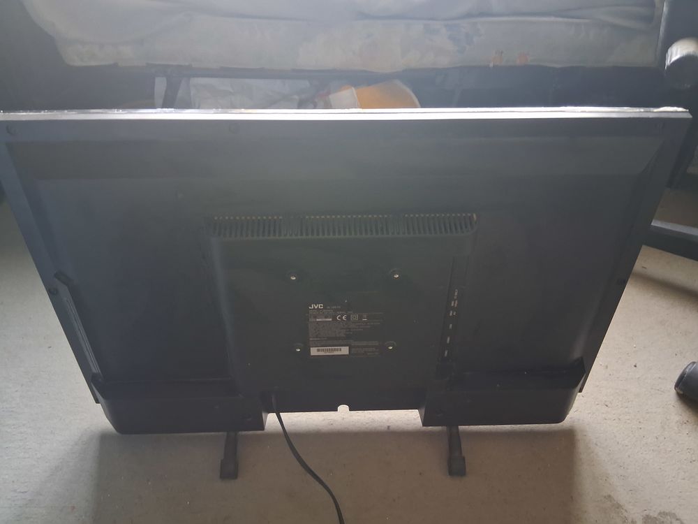 T&eacute;l&eacute;vision JVC LED mod&egrave;le LT-28HA82U Photos/Video/TV
