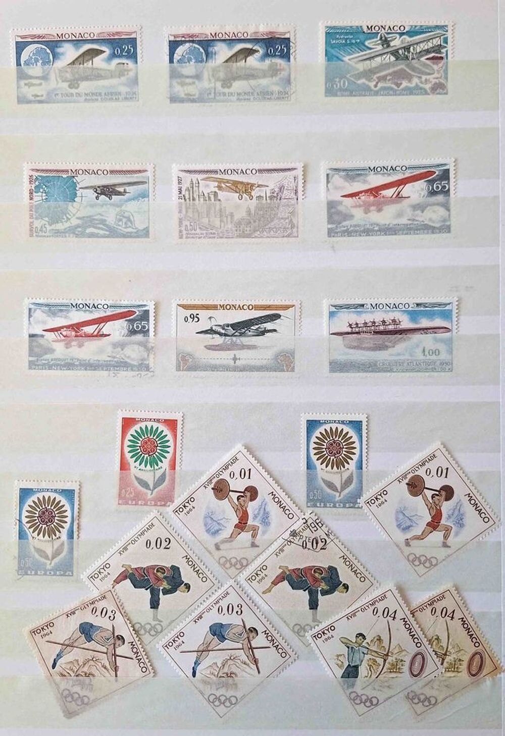 S&eacute;rie de timbres de collection de Monaco 