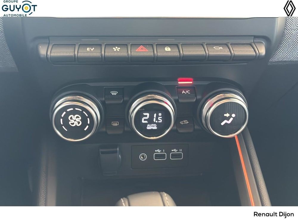 Clio V Clio E-Tech full hybrid 145 Techno 2024 occasion 21000 Dijon