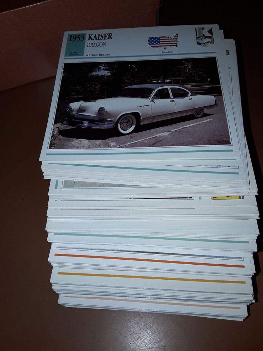 environ 400 fiches voitures anciennes 