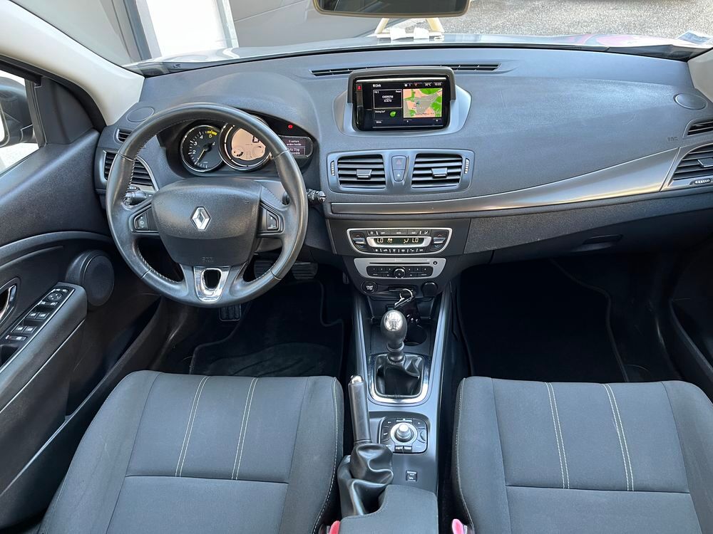 M&eacute;gane III dCi 110 FAP Energy eco2 Business 2014 occasion 42700 Firminy