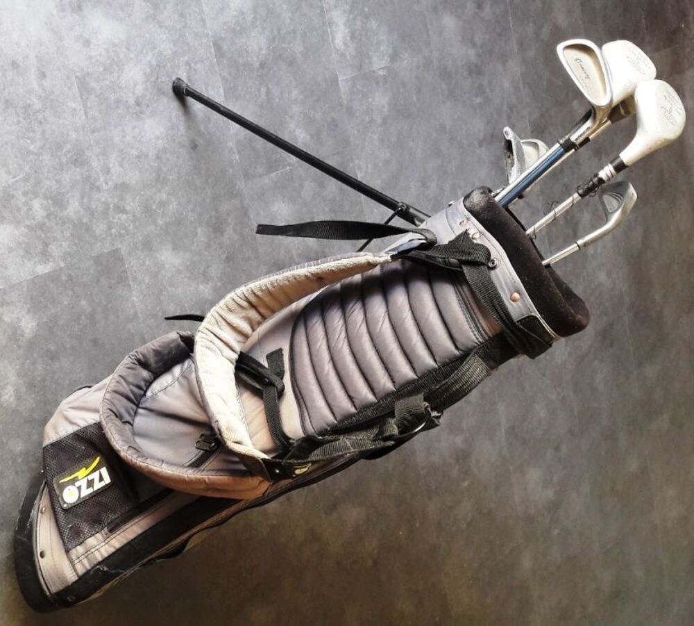 Sac de golf &agrave; tr&eacute;pied. Sports