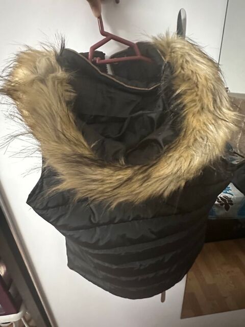 doudoune sans manche 10 Pierrefitte-sur-Seine (93)