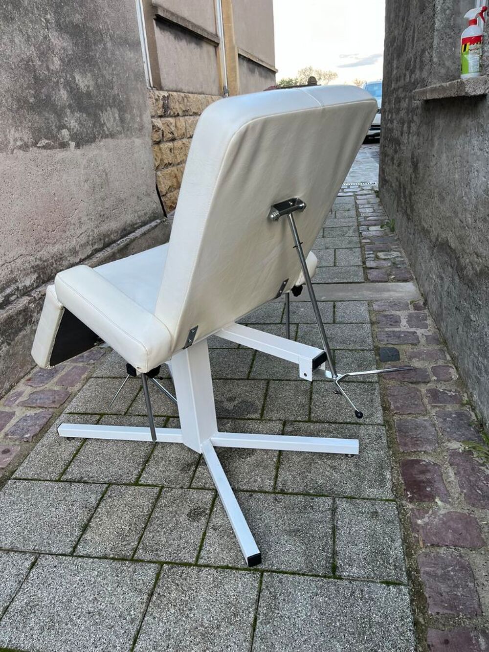 Fauteuil pour soins de beaut&eacute; Meubles