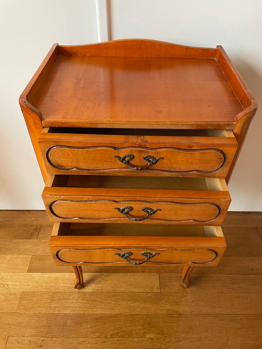 Paire de chevets style Louis XV Meubles
