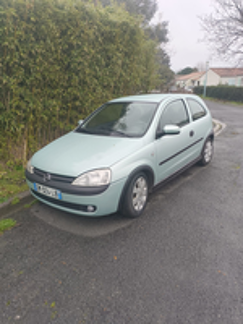 Corsa 1.7 CDTI Cosmo 2004 occasion 17320 Marennes