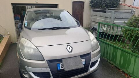 Renault scenic iii TCe 130 Exception Euro 5 2011