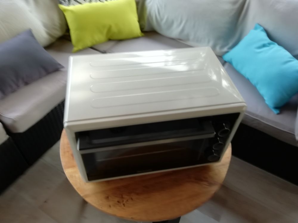Mini four Brandt Electroménager