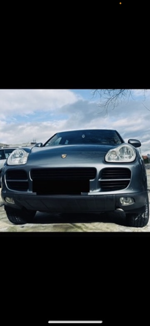 Porsche cayenne 3.2 V6 - 250 Tiptronic S