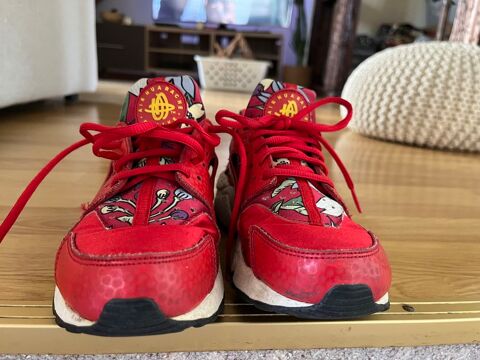 Basket Nike HUARACHE 30 Hrdt (67)