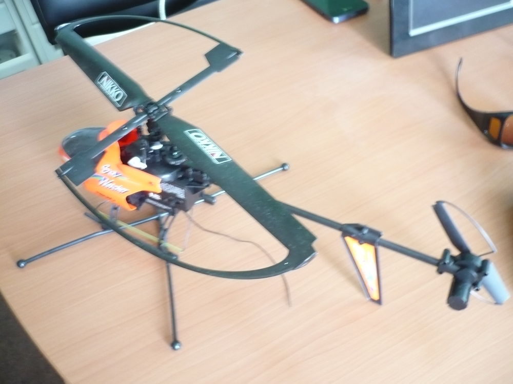 h&eacute;licopt&egrave;re radio command&eacute; Jeux / jouets
