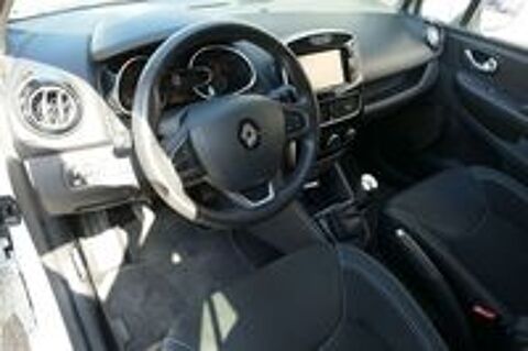 Clio IV Clio Estate dCi 90 Energy eco2 82g Business 2018 occasion 13600 La Ciotat