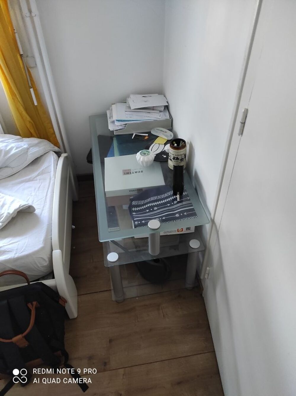 Table basse en vitre Meubles