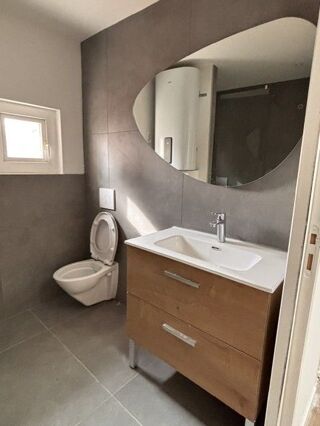  Appartement à louer 2 pièces 43 m²