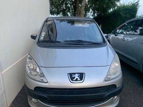 Peugeot 1007 1.4e Dolce