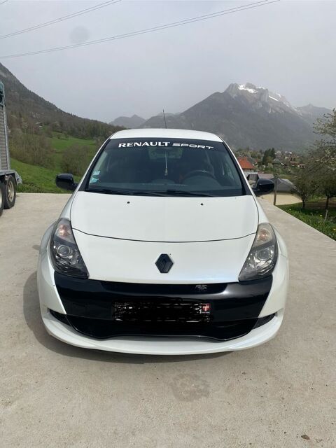 Renault Clio III 2.0 16V 203 Renault Sport Cup Euro 5 2011 occasion Seythenex 74210