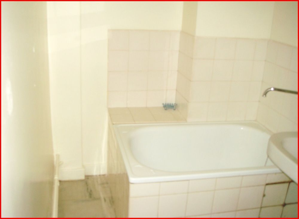 Location Appartement Appartement T1 meublé St Martin d'Heres Saint-martin-d'hères