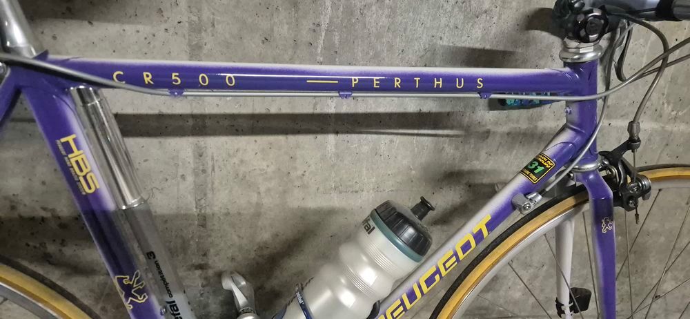 Velo de course Peugoet CR500 Perthus vintage Vélos