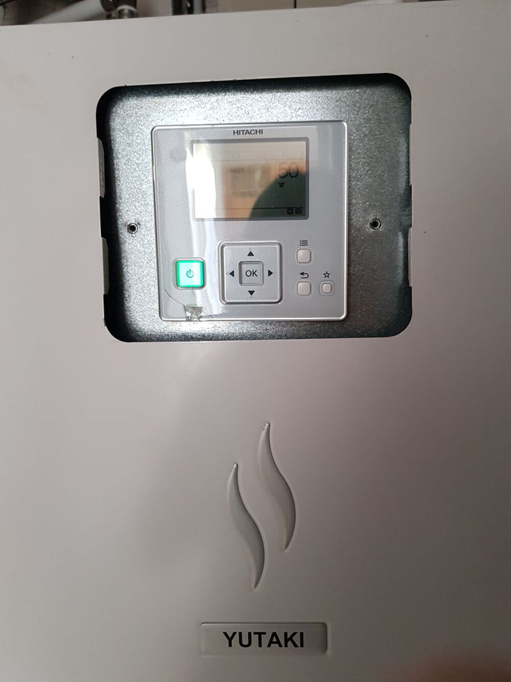 Pompe &agrave; chaleur air eau Hitachi Bricolage