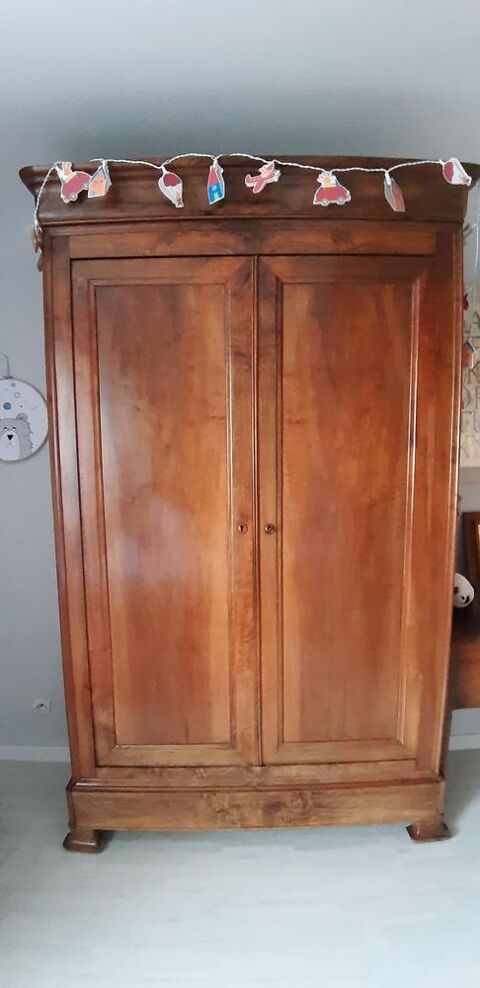 Armoire ancienne 100 Lion-sur-Mer (14)