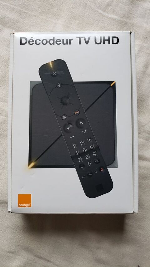 Décodeur TV modèle UHD 50 Connaux (30)
