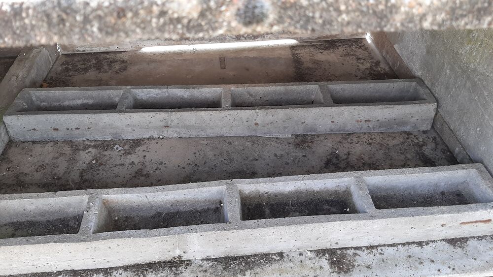 Clapier lapins en b&eacute;ton 6 cases Lot de deux
Clapiers Jardin