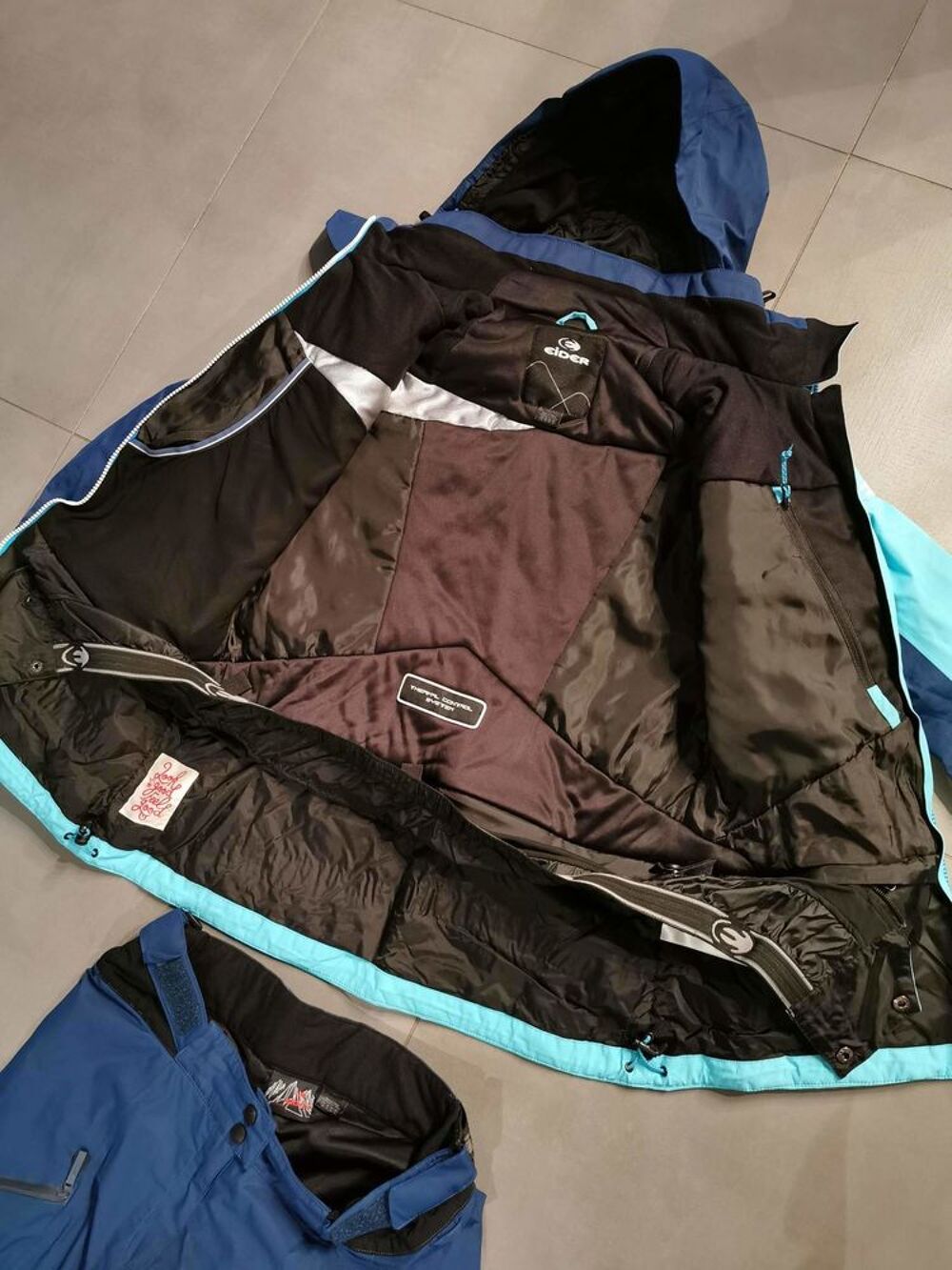 Blouson et pantalon SKI Vêtements
