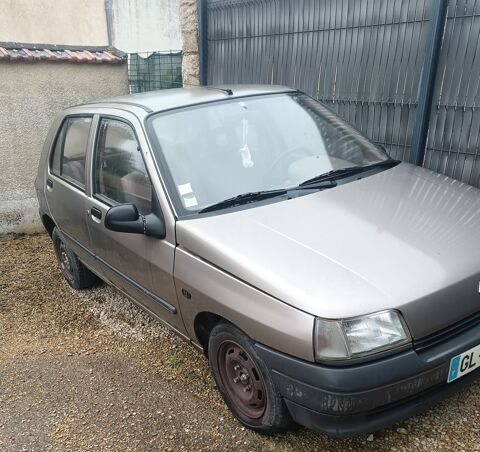 Renault clio 1.1 RN