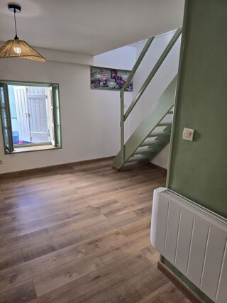  Appartement à louer 2 pièces 26 m²