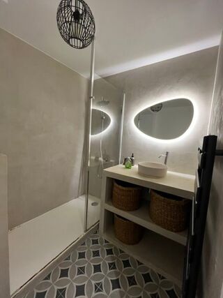  Appartement à louer 4 pièces 65 m²