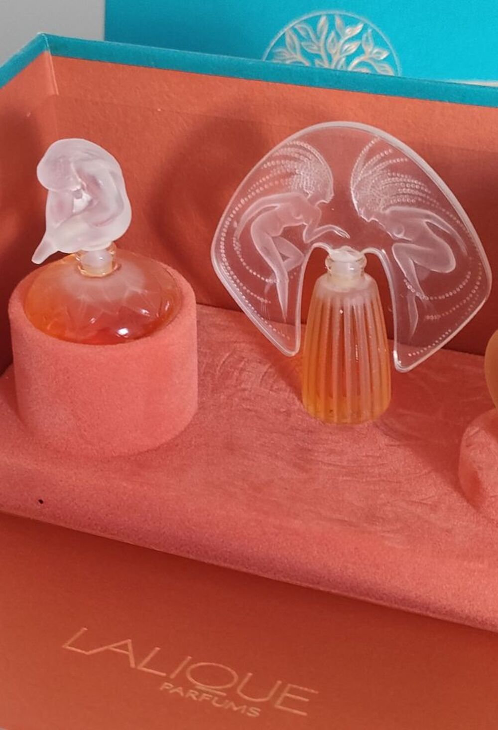 Flacons parfum coffret Lalique 