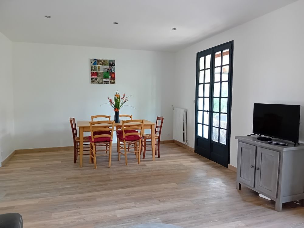   PERIERS Maison de vacances15km de la mer juillet aout 560 € Basse-Normandie, Périers (50190)